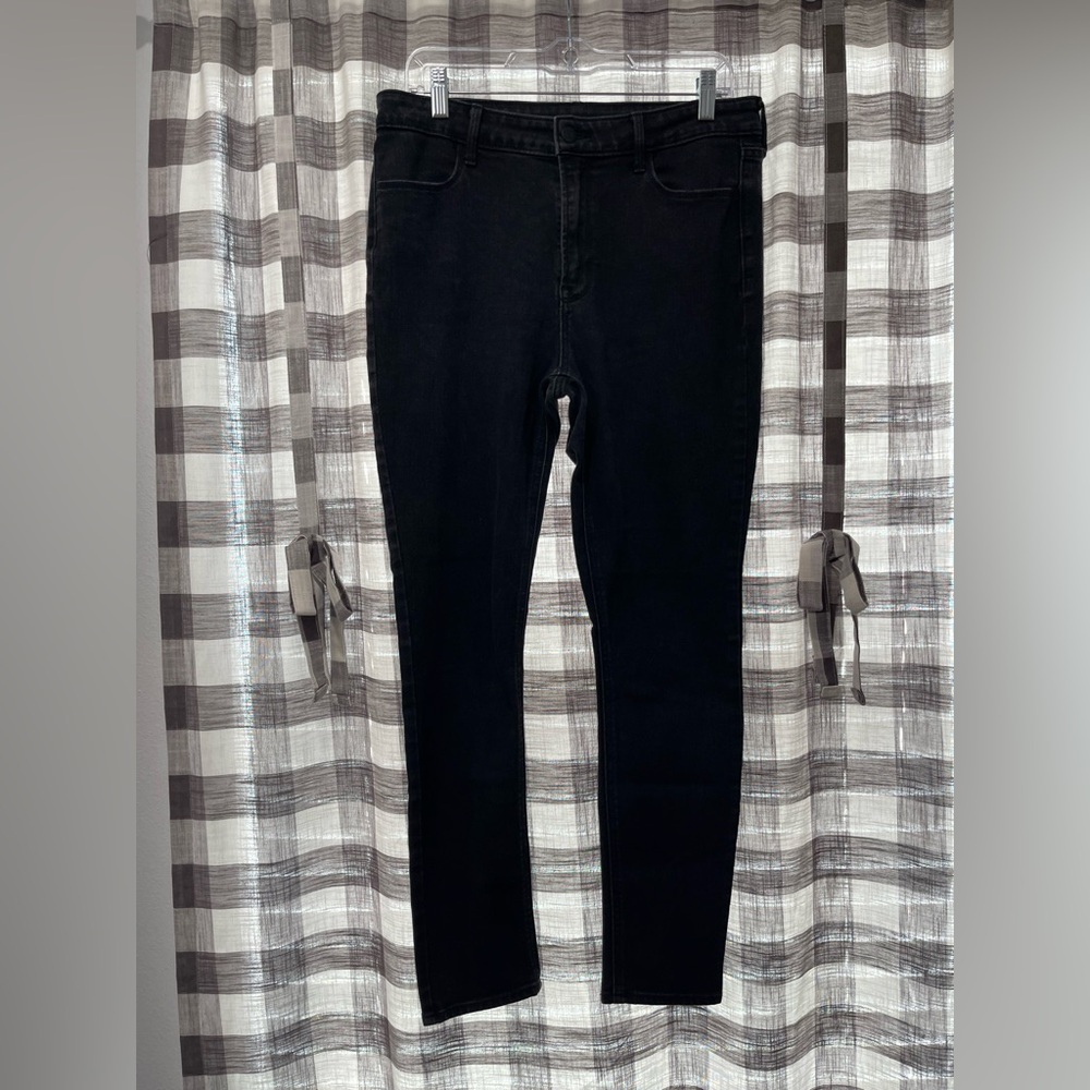 Old Navy Women's Black Skinny Jeans